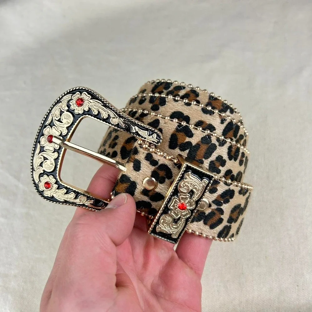 Vintage style cheetah leopard print fur belt american tan and brown bedazzled